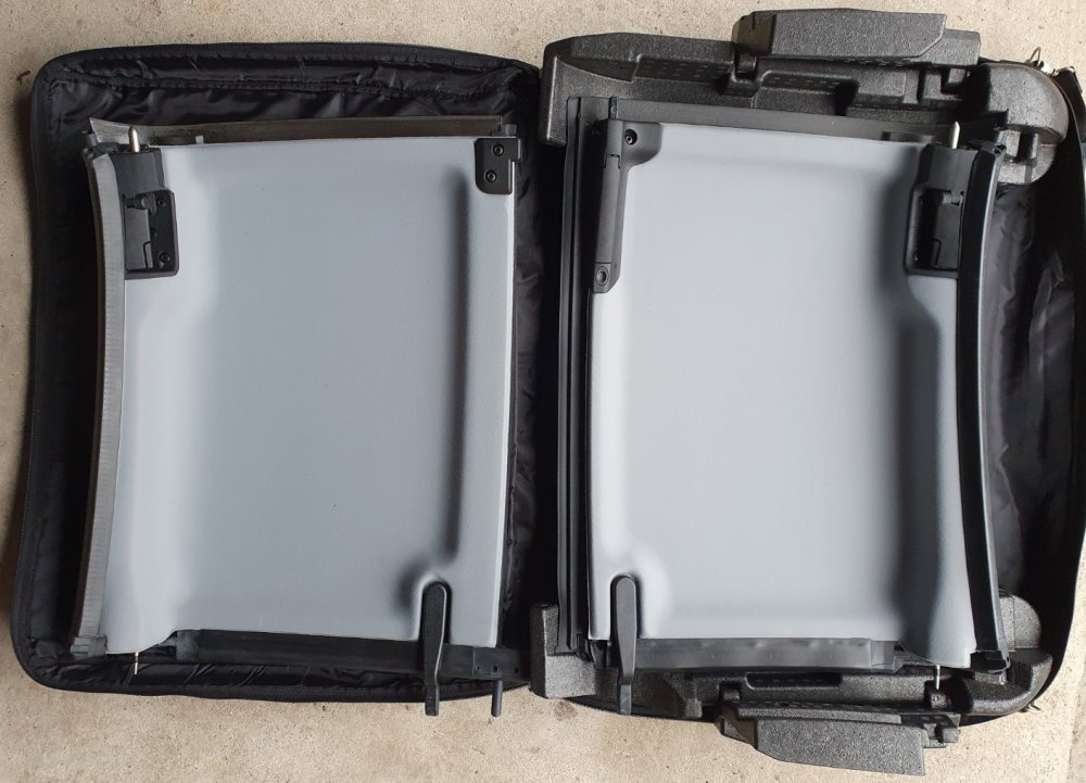 Both panels - interior + foam holders.jpg