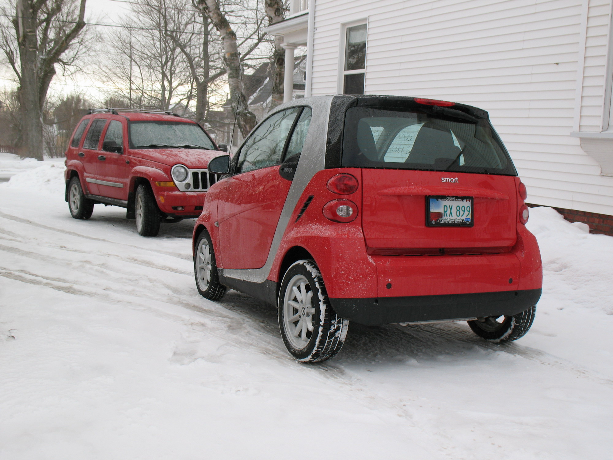My Rally Red has arrived. - General Discussions - Club smart Car